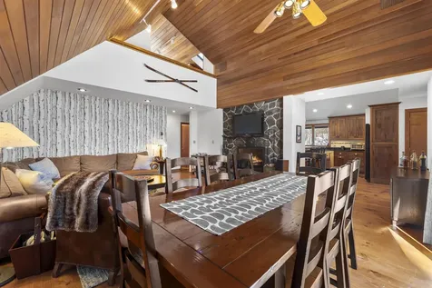 11 Roundtree Road Winhall VT 05340