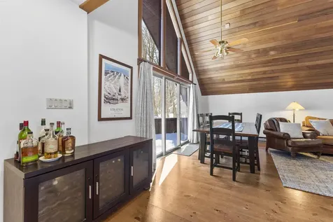 11 Roundtree Road Winhall VT 05340