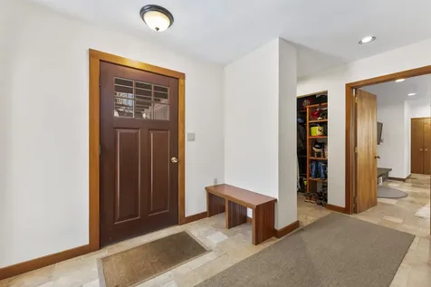 11 Roundtree Road Winhall VT 05340