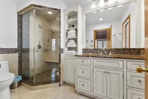 11 Roundtree Road Winhall VT 05340