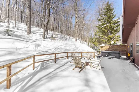 11 Roundtree Road Winhall VT 05340