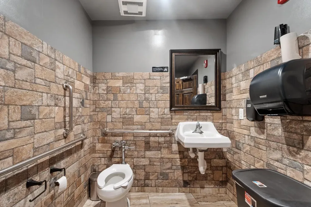 172 Hanover Street Portsmouth NH 03801