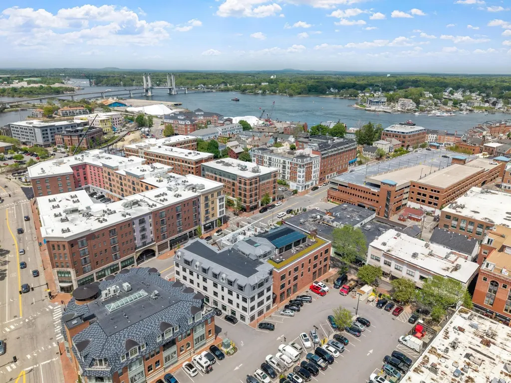 172 Hanover Street Portsmouth NH 03801