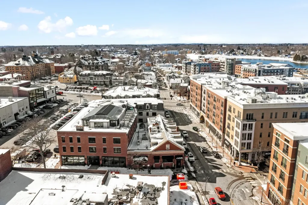 172 Hanover Street Portsmouth NH 03801