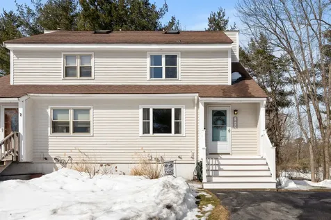 6 Mills Farm Circle Derry NH 03038