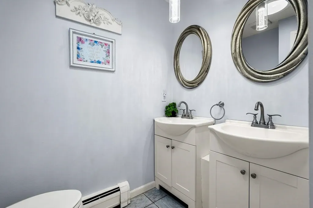 6 Golden Gate Drive Hooksett NH 03106