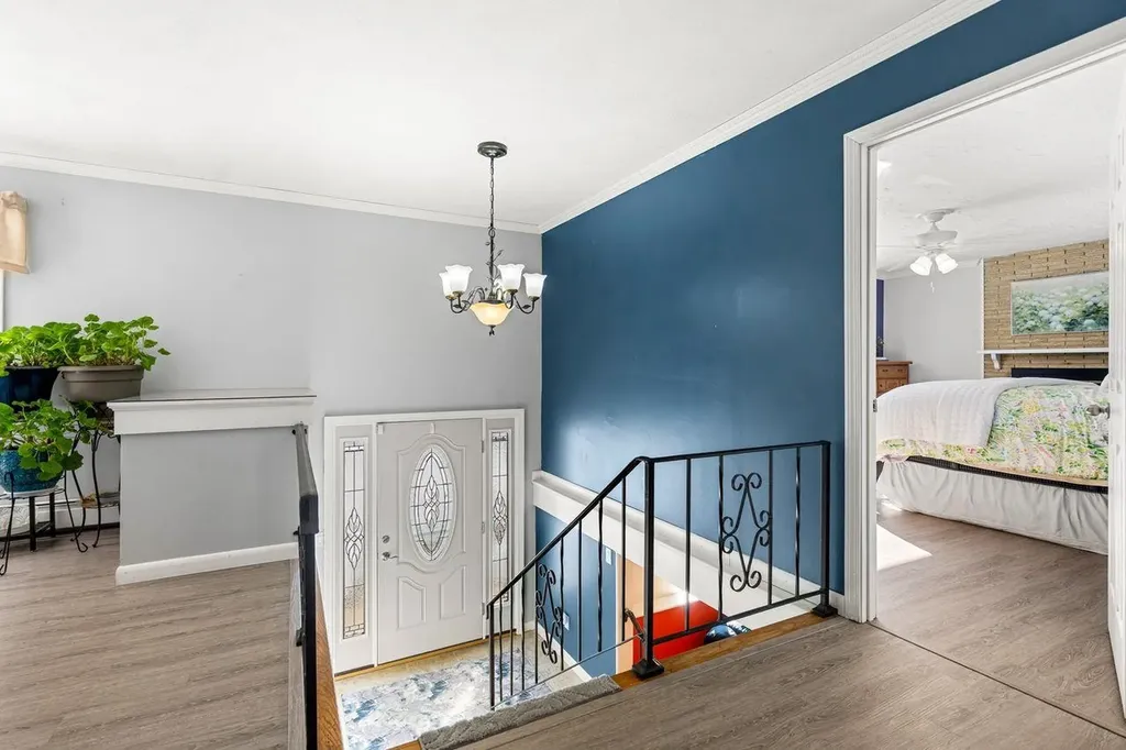 6 Golden Gate Drive Hooksett NH 03106