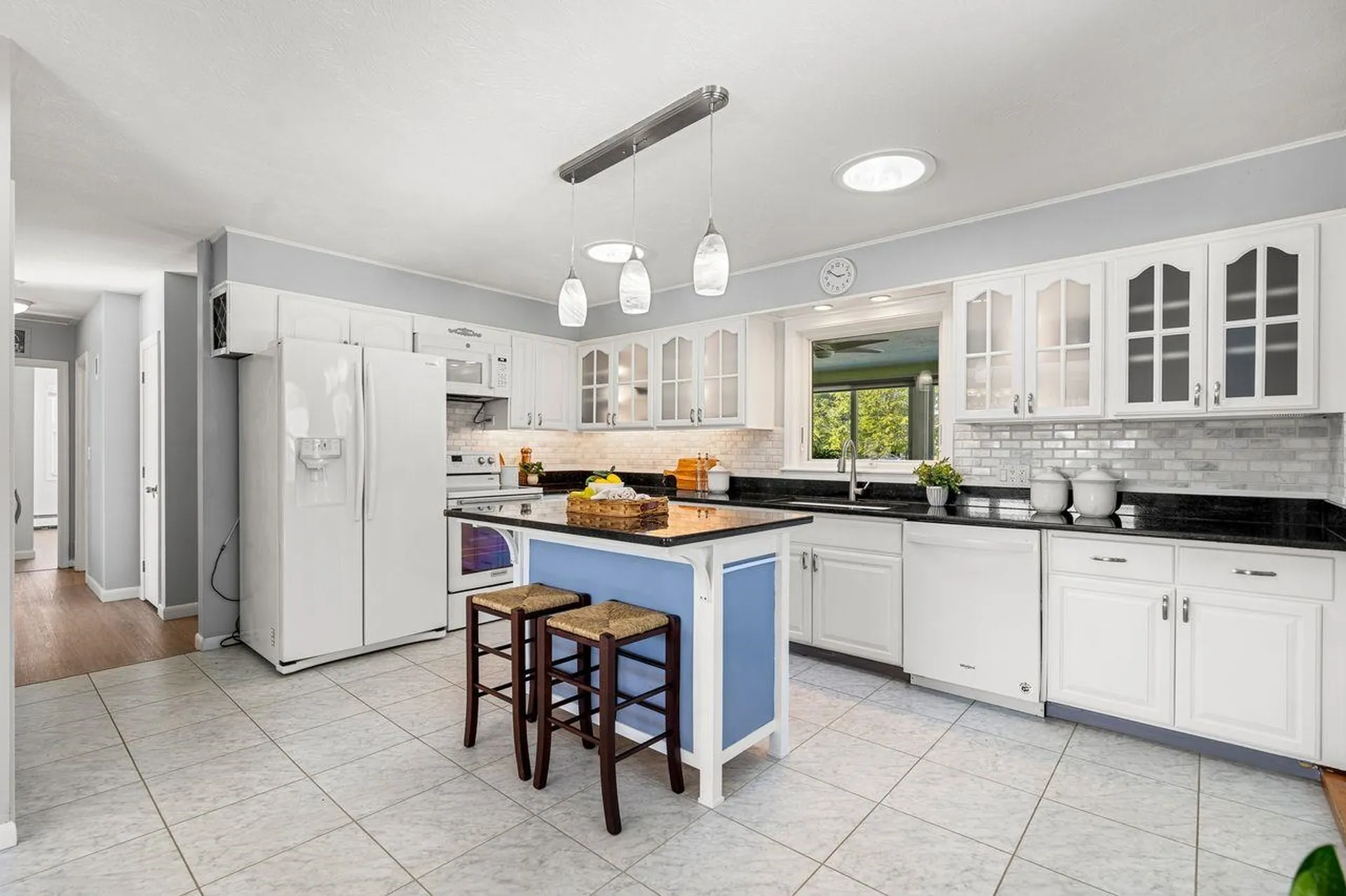 6 Golden Gate Drive Hooksett NH 03106