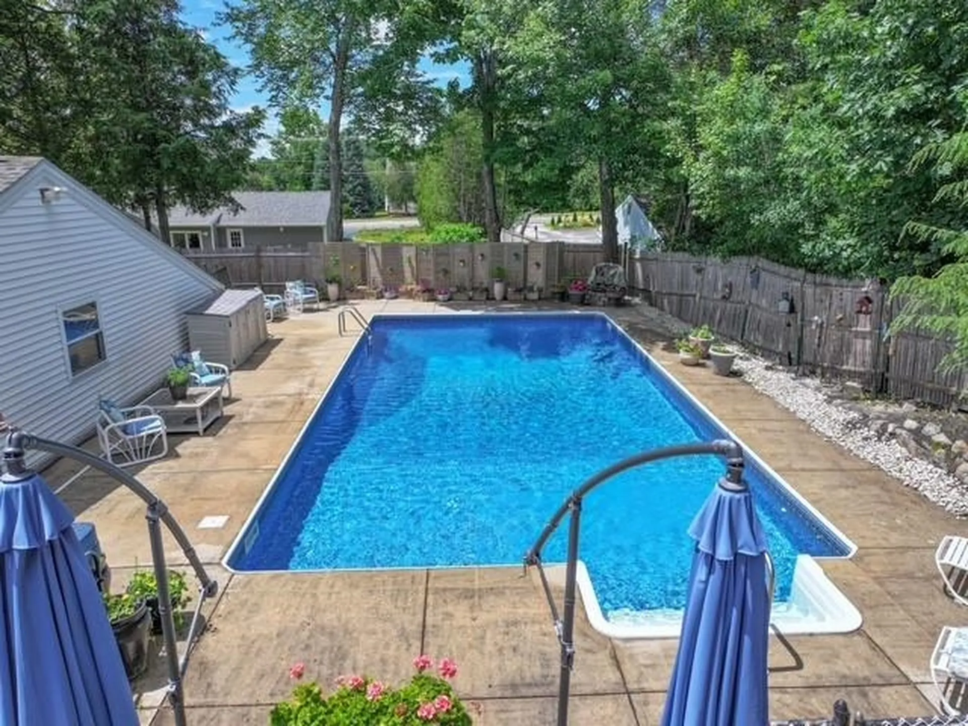 6 Golden Gate Drive Hooksett NH 03106