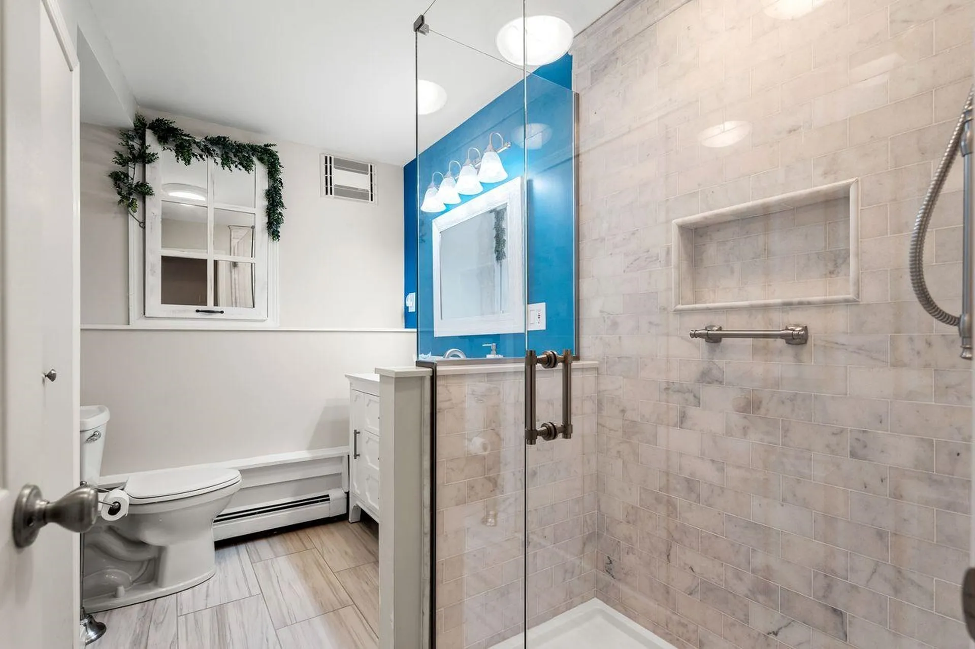 6 Golden Gate Drive Hooksett NH 03106