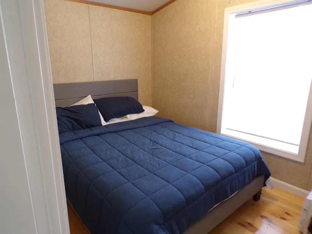 15 Pineland Park Road Milton NH 03851