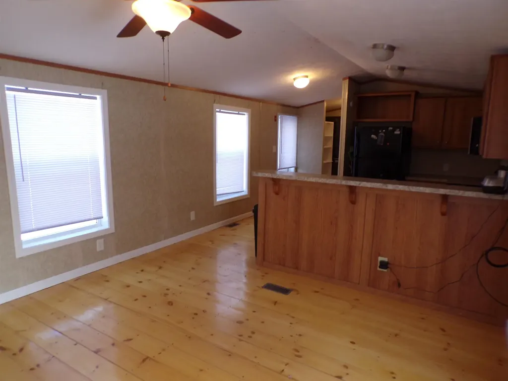 15 Pineland Park Road Milton NH 03851