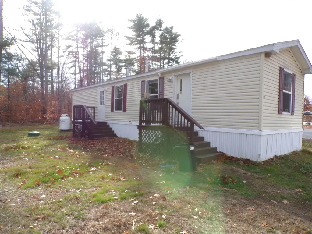 15 Pineland Park Road Milton NH 03851