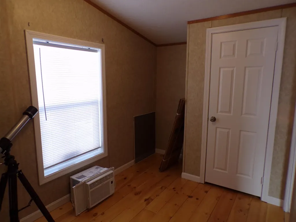 15 Pineland Park Road Milton NH 03851