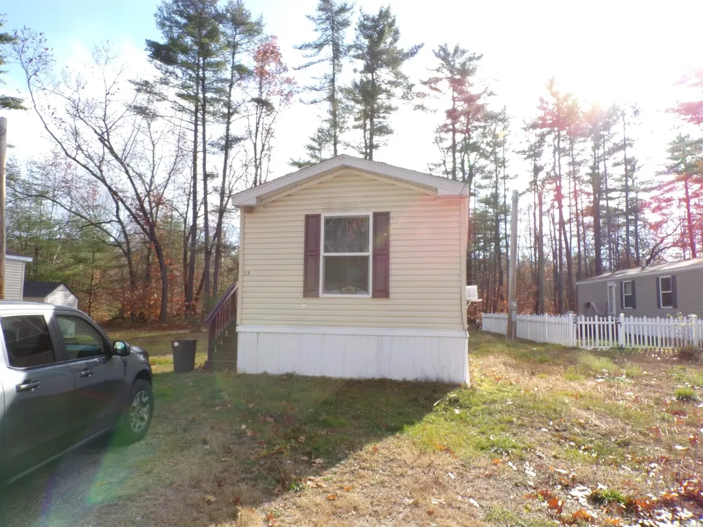 15 Pineland Park Road Milton NH 03851