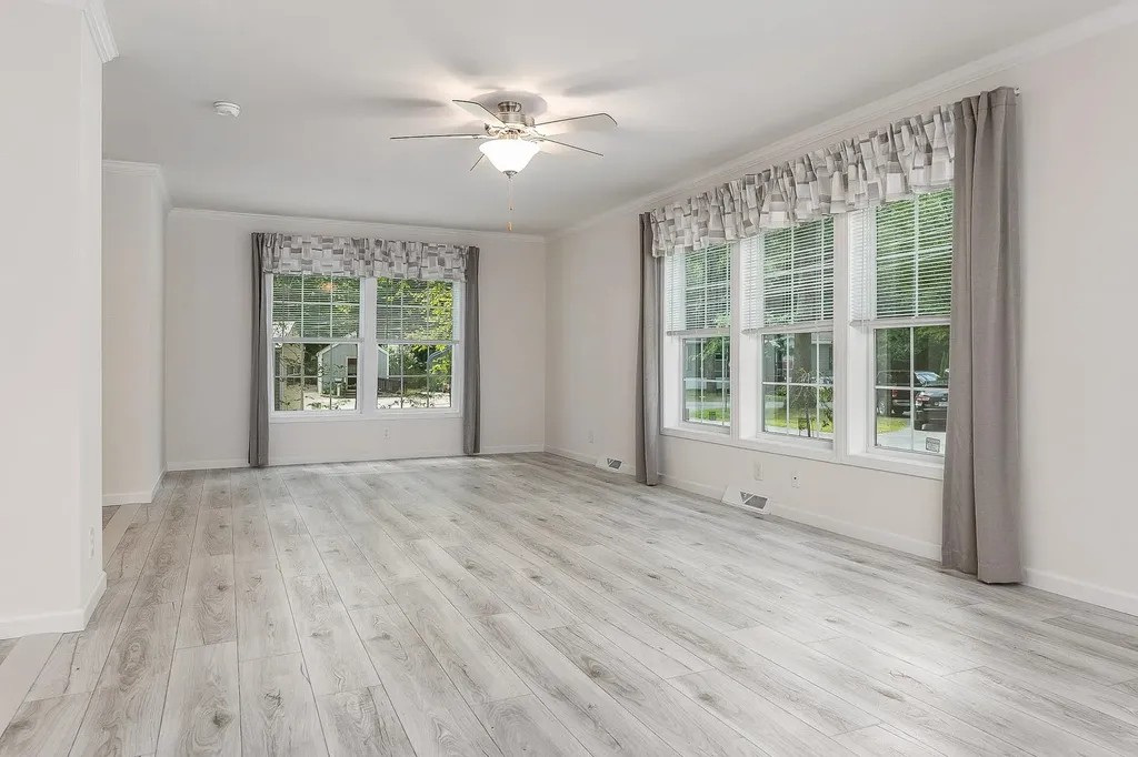 3 Alison Circle Hampton NH 03842