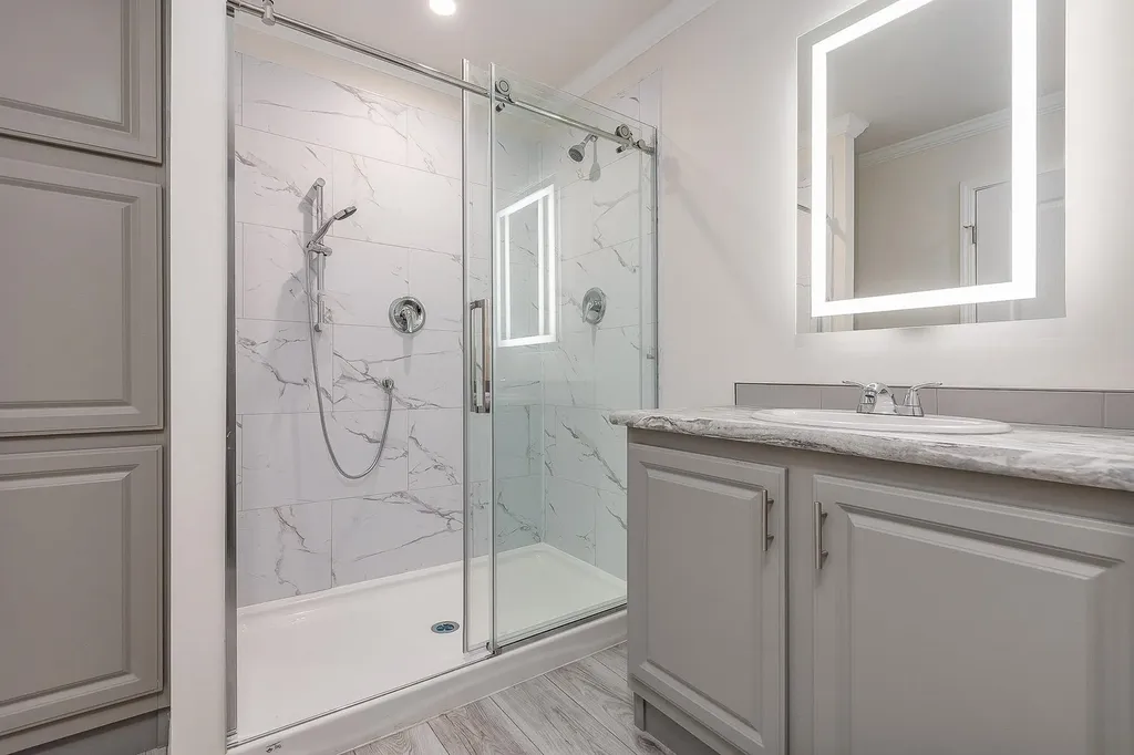 3 Alison Circle Hampton NH 03842