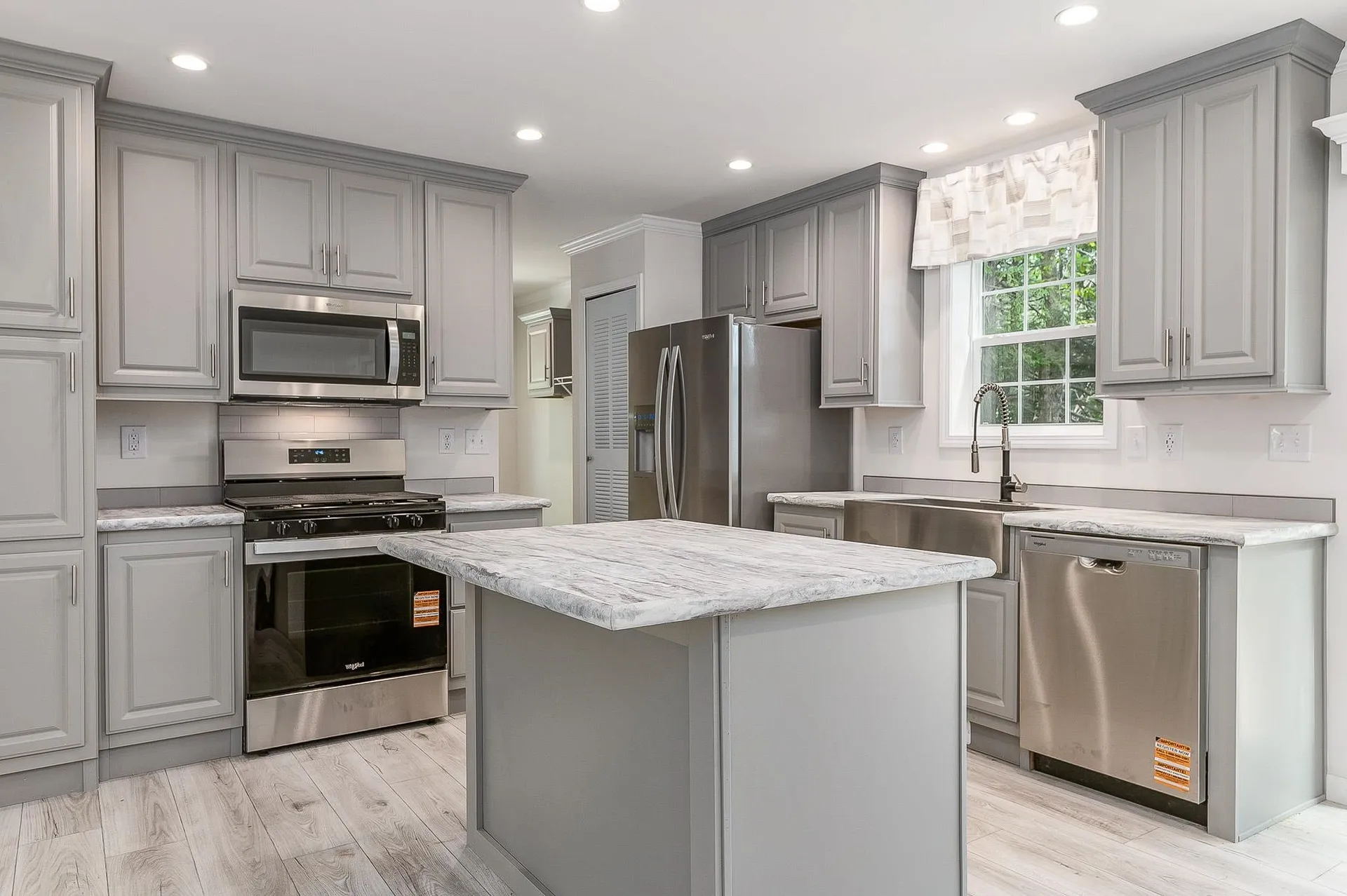 3 Alison Circle Hampton NH 03842