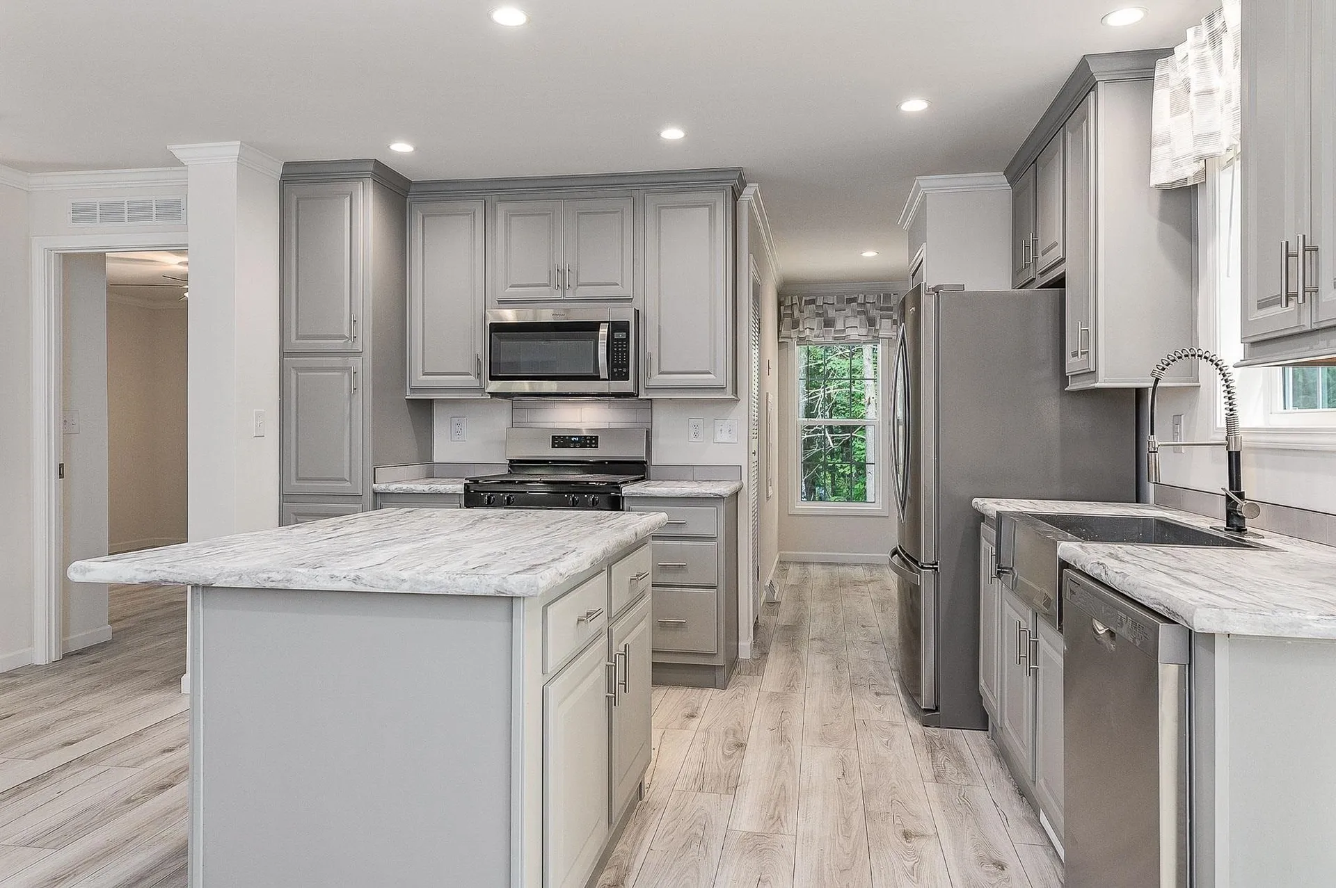 3 Alison Circle Hampton NH 03842