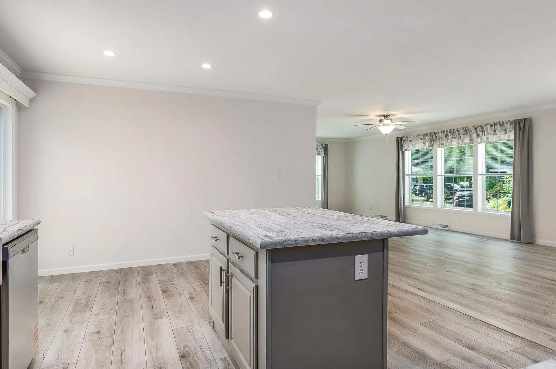 3 Alison Circle Hampton NH 03842