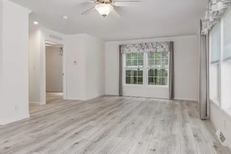 3 Alison Circle Hampton NH 03842