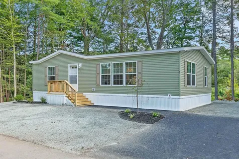 3 Alison Circle Hampton NH 03842