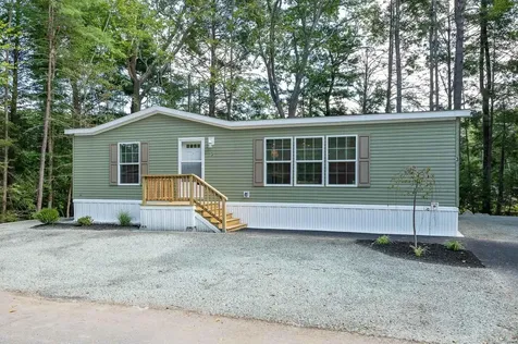 3 Alison Circle Hampton NH 03842