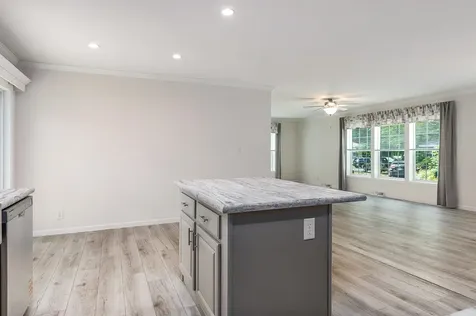 3 Alison Circle Hampton NH 03842