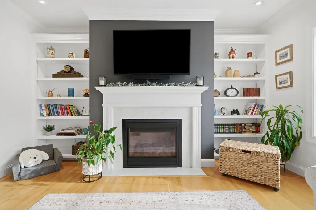 191 Brookview Drive Hooksett NH 03106