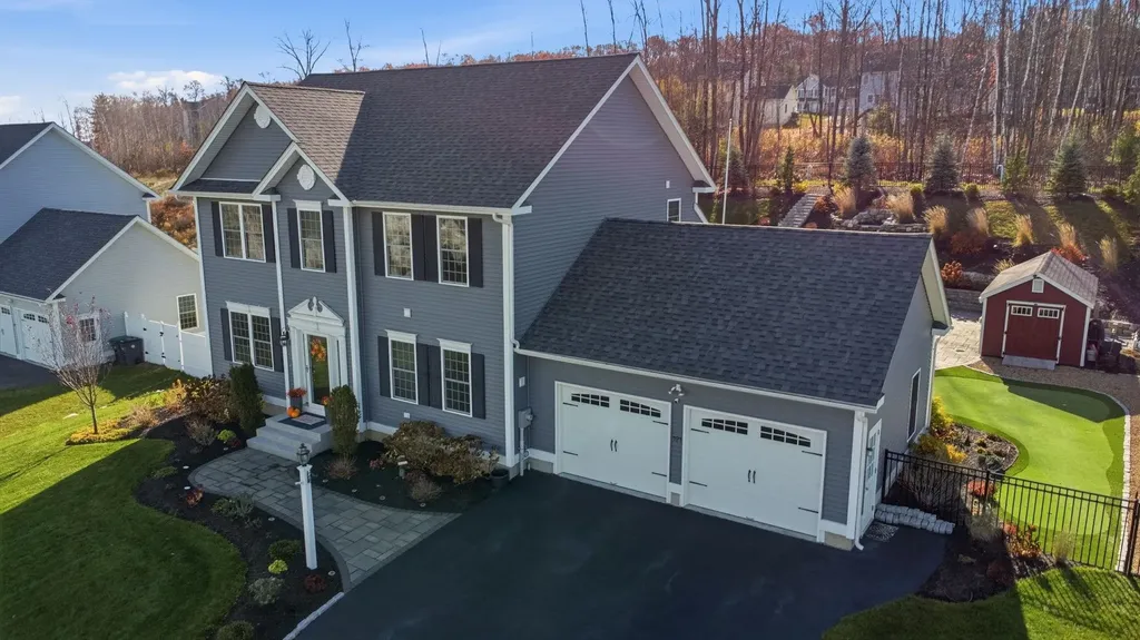 191 Brookview Drive Hooksett NH 03106