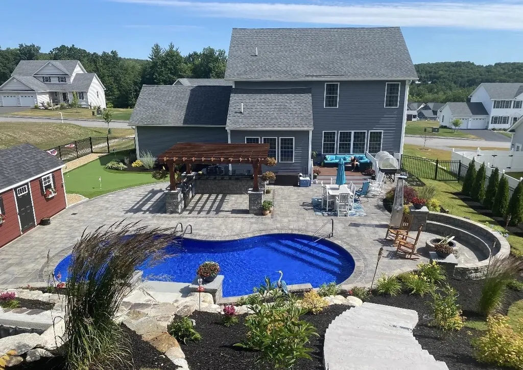 191 Brookview Drive Hooksett NH 03106