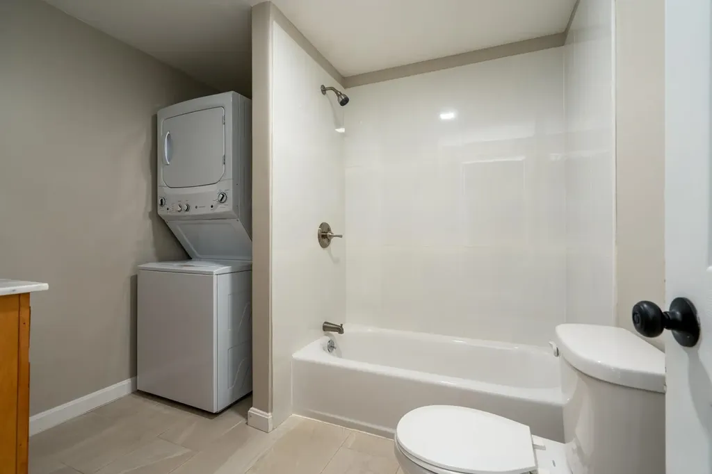 124 Huntington Avenue Manchester NH 03109