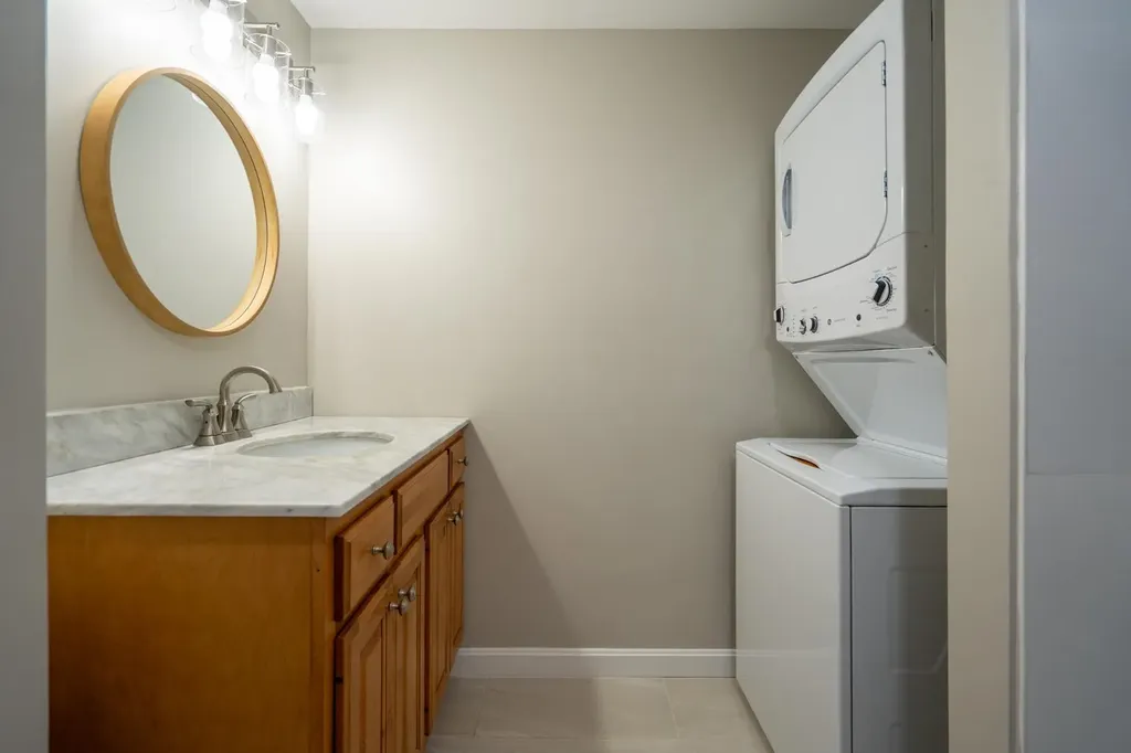 124 Huntington Avenue Manchester NH 03109