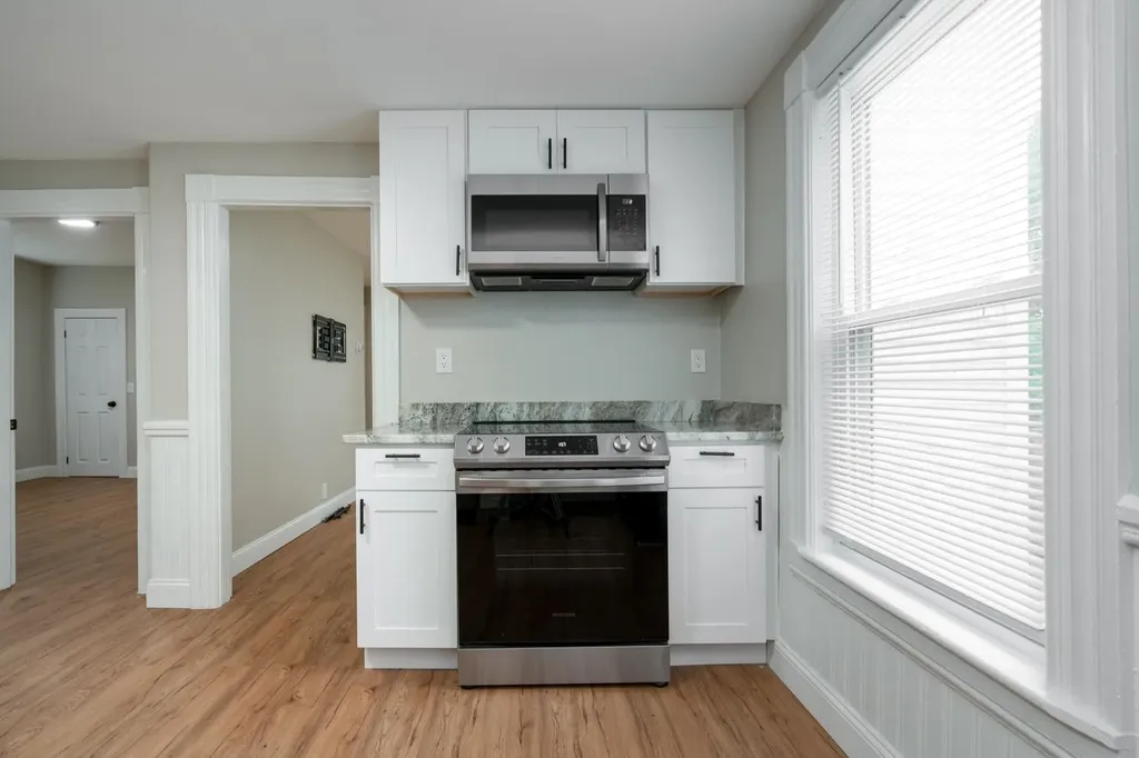 124 Huntington Avenue Manchester NH 03109