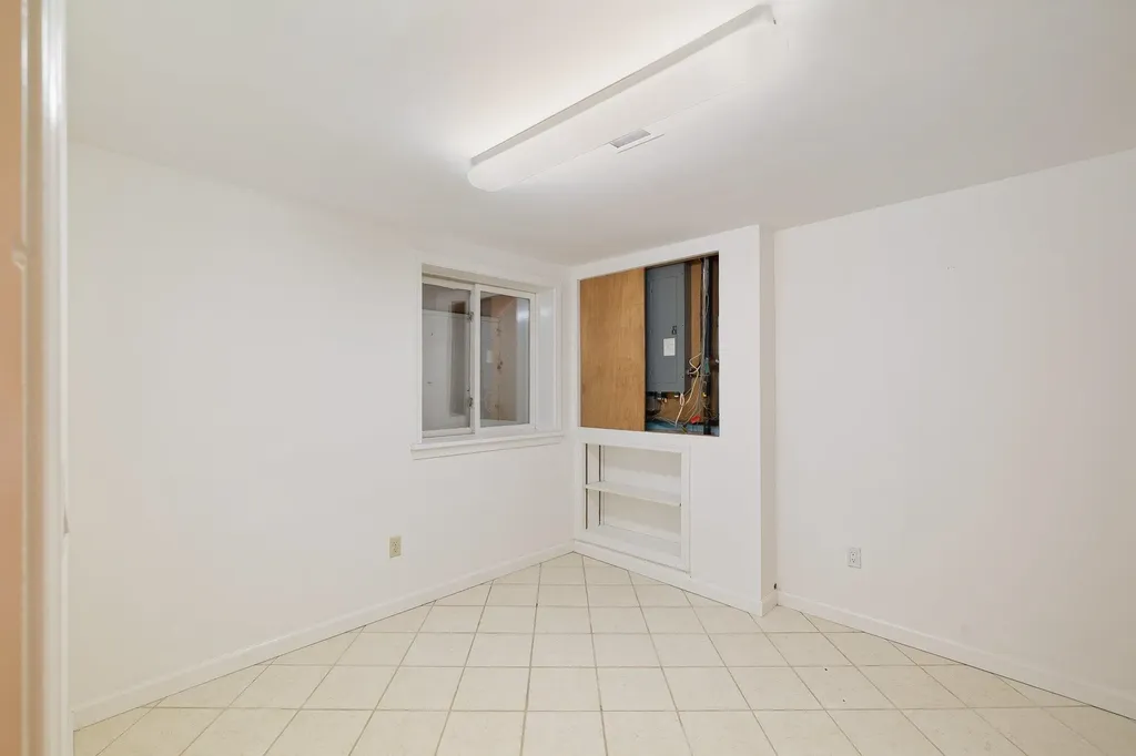 4210 Harbor Road Shelburne VT 05482