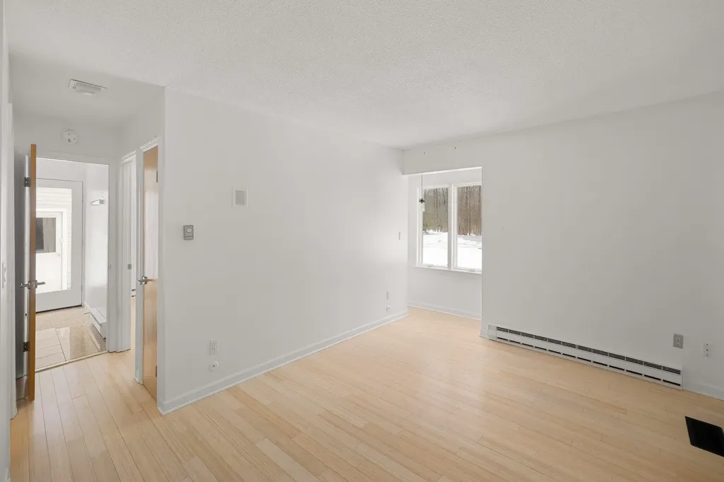 4210 Harbor Road Shelburne VT 05482