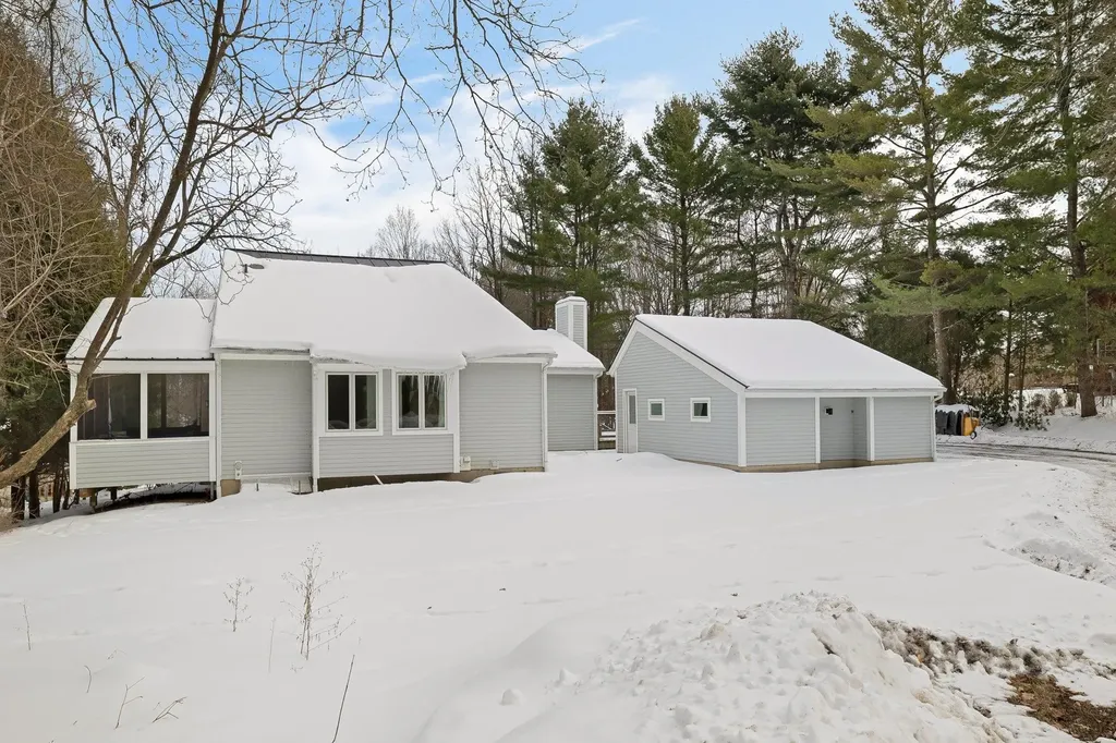 4210 Harbor Road Shelburne VT 05482