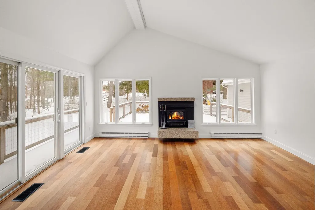 4210 Harbor Road Shelburne VT 05482