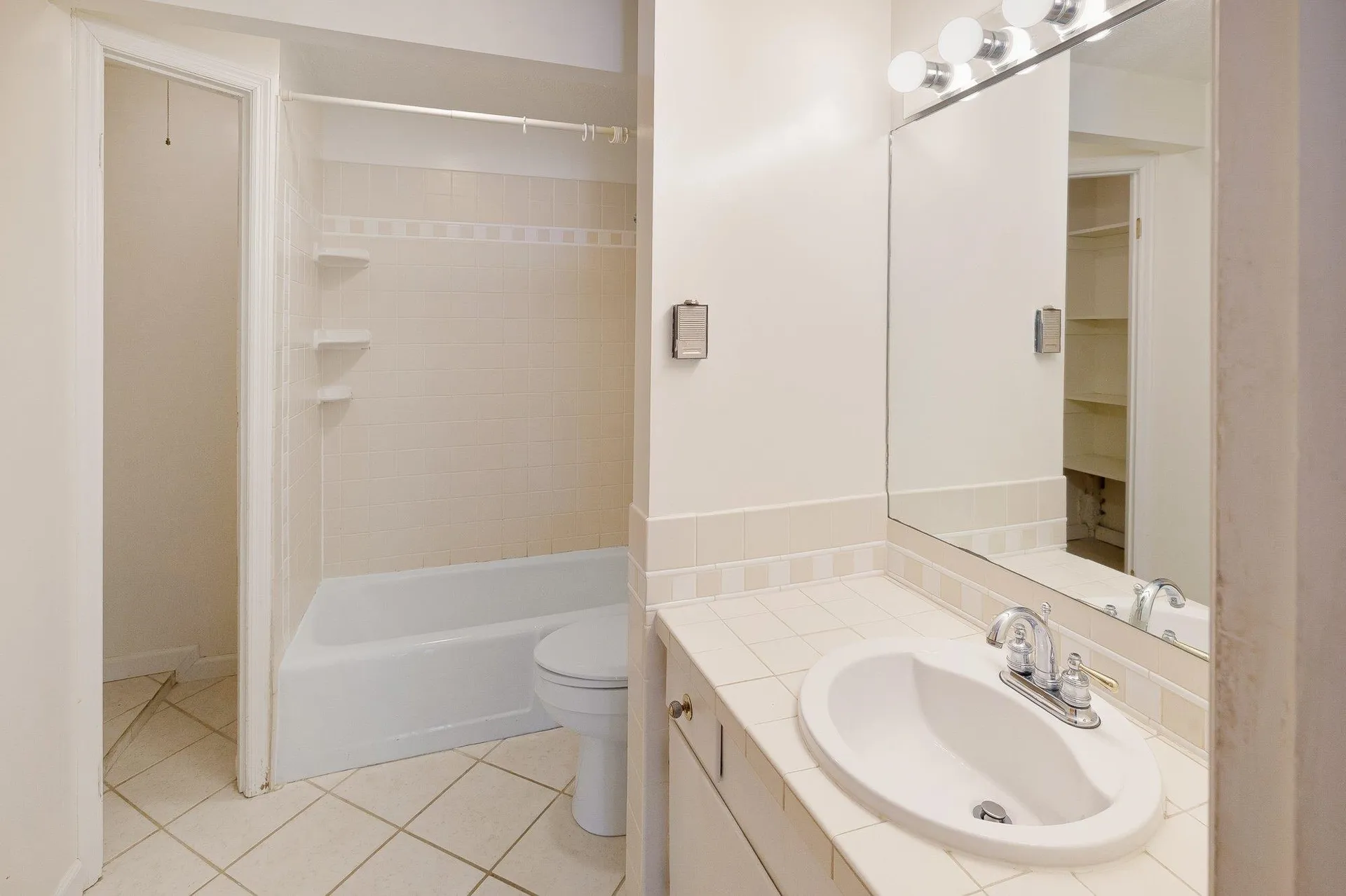 4210 Harbor Road Shelburne VT 05482