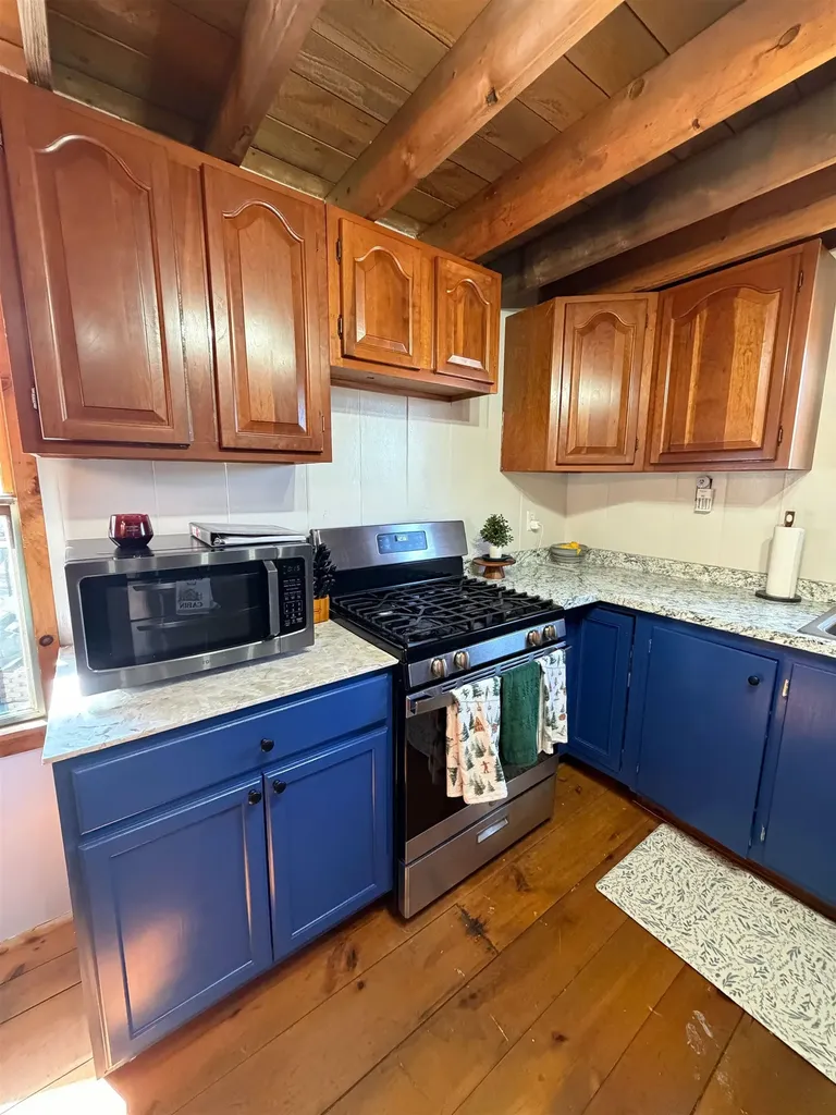 121 Swain Hill Road Warren NH 03279