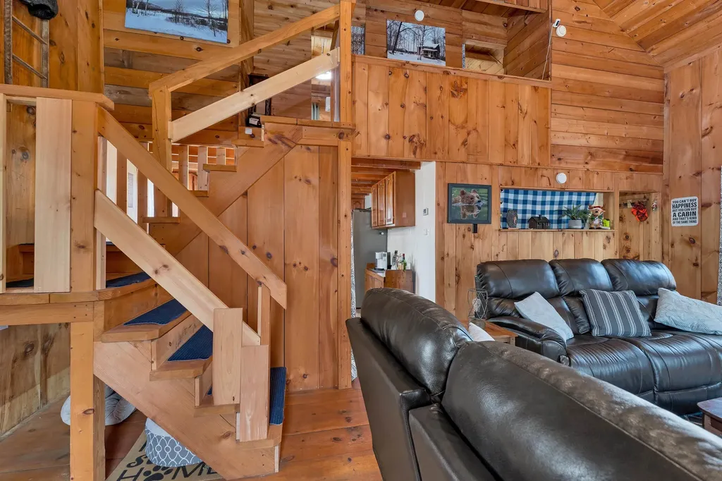 121 Swain Hill Road Warren NH 03279