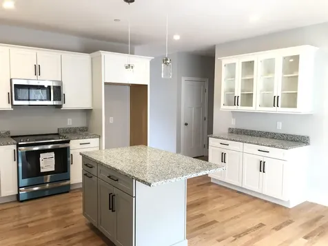 34 Gypsum Lane Chester NH 03036