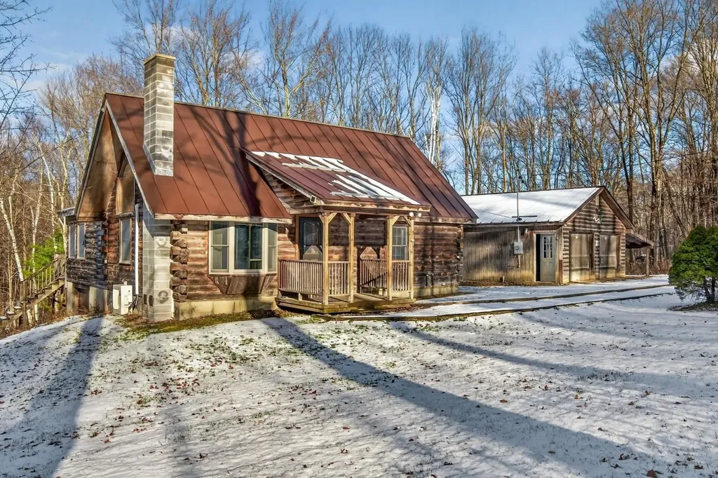 1350 Teer Road Clarendon VT 05759