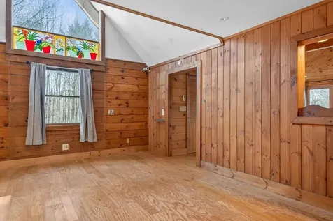 1350 Teer Road Clarendon VT 05759