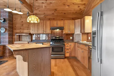 1350 Teer Road Clarendon VT 05759