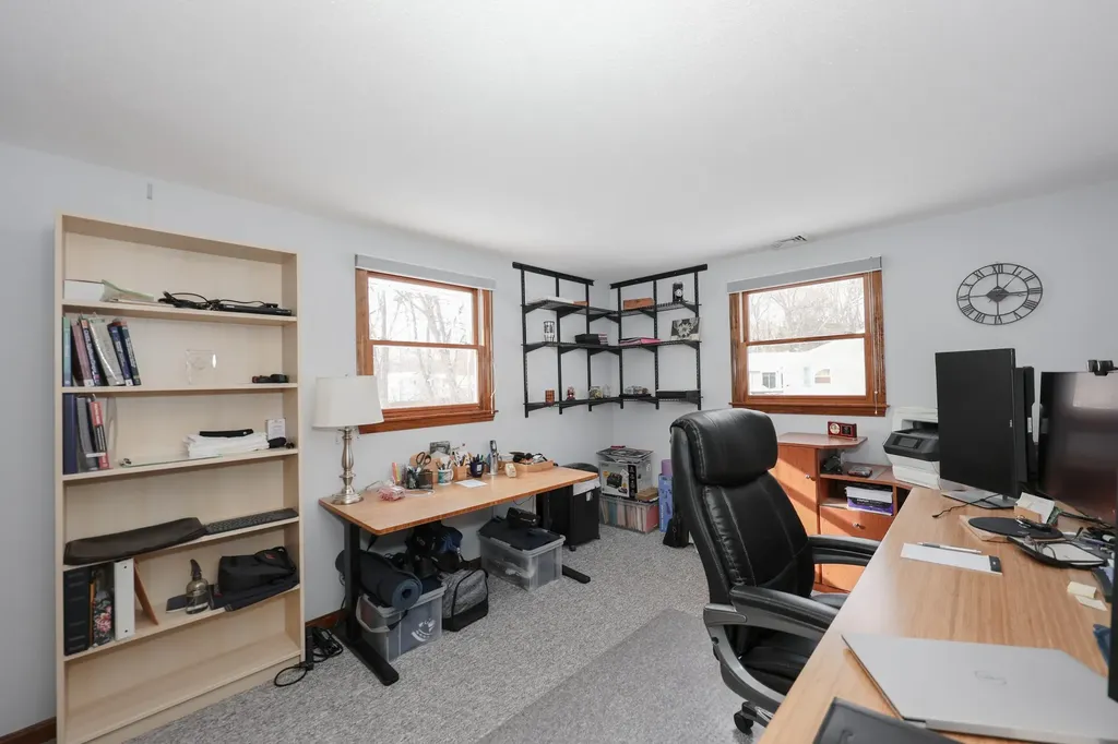 14 Loren Road Salem NH 03079