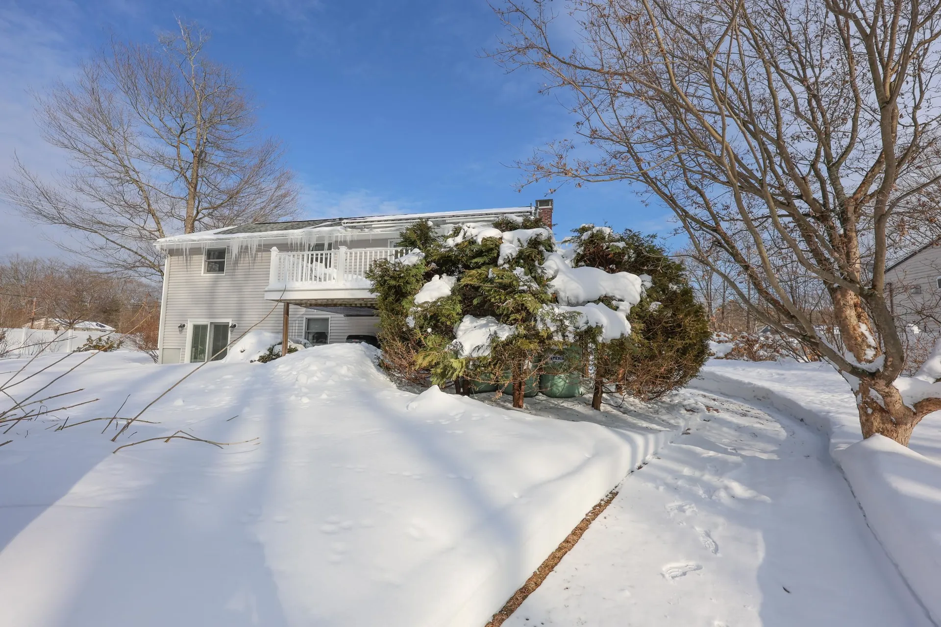 14 Loren Road Salem NH 03079