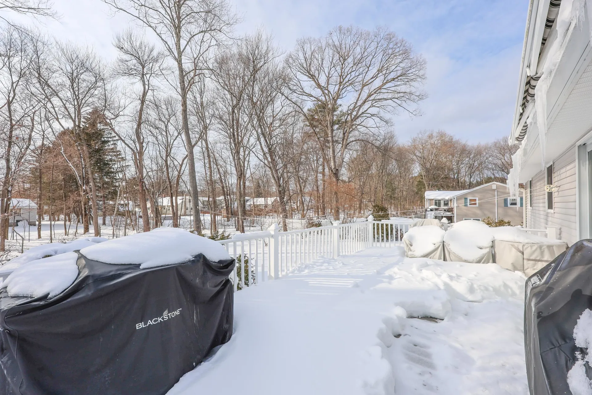 14 Loren Road Salem NH 03079