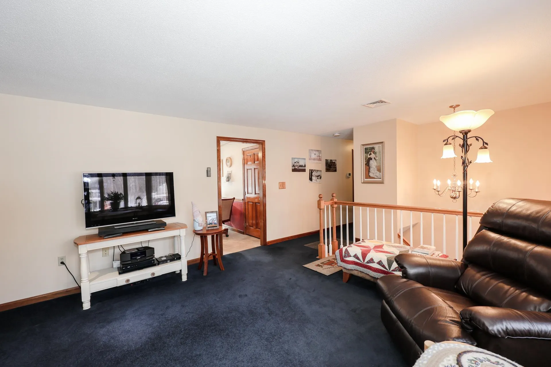 14 Loren Road Salem NH 03079