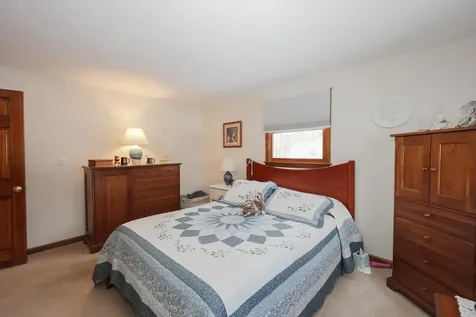 14 Loren Road Salem NH 03079